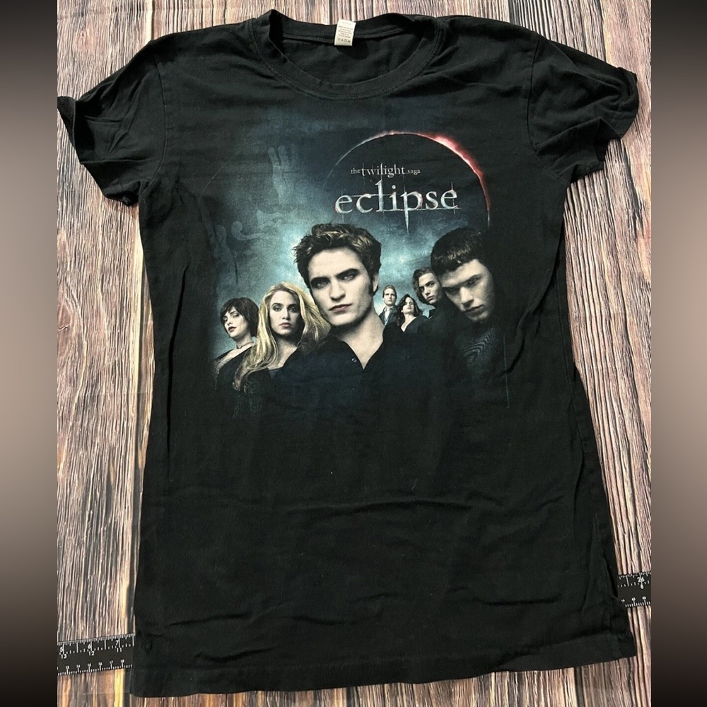 The Twilight Saga Eclipse Shirt Womens XL Black 2010 Movie Cover Graphic Tee